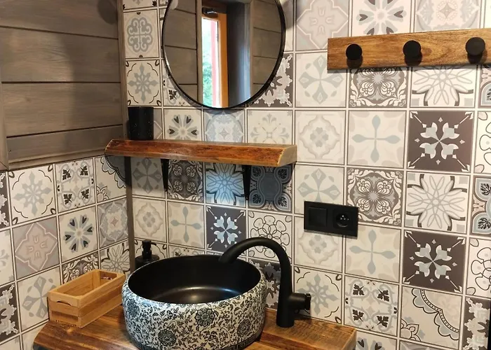 Ubytko Raj Pod Kastanem Apartment *